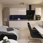 Dario Apartman Cara