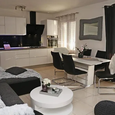Dario Apartament