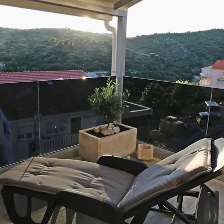 Apartman Dario Appartement *