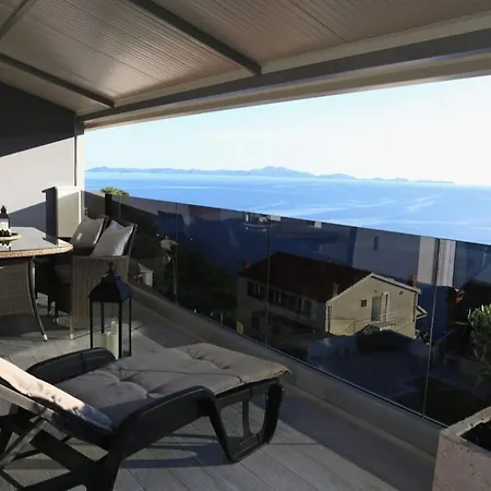 Hana Apartment